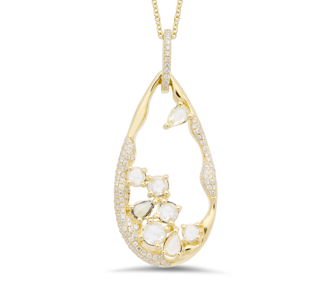 Diamond pendant in 18K gold - SKU#: 23409