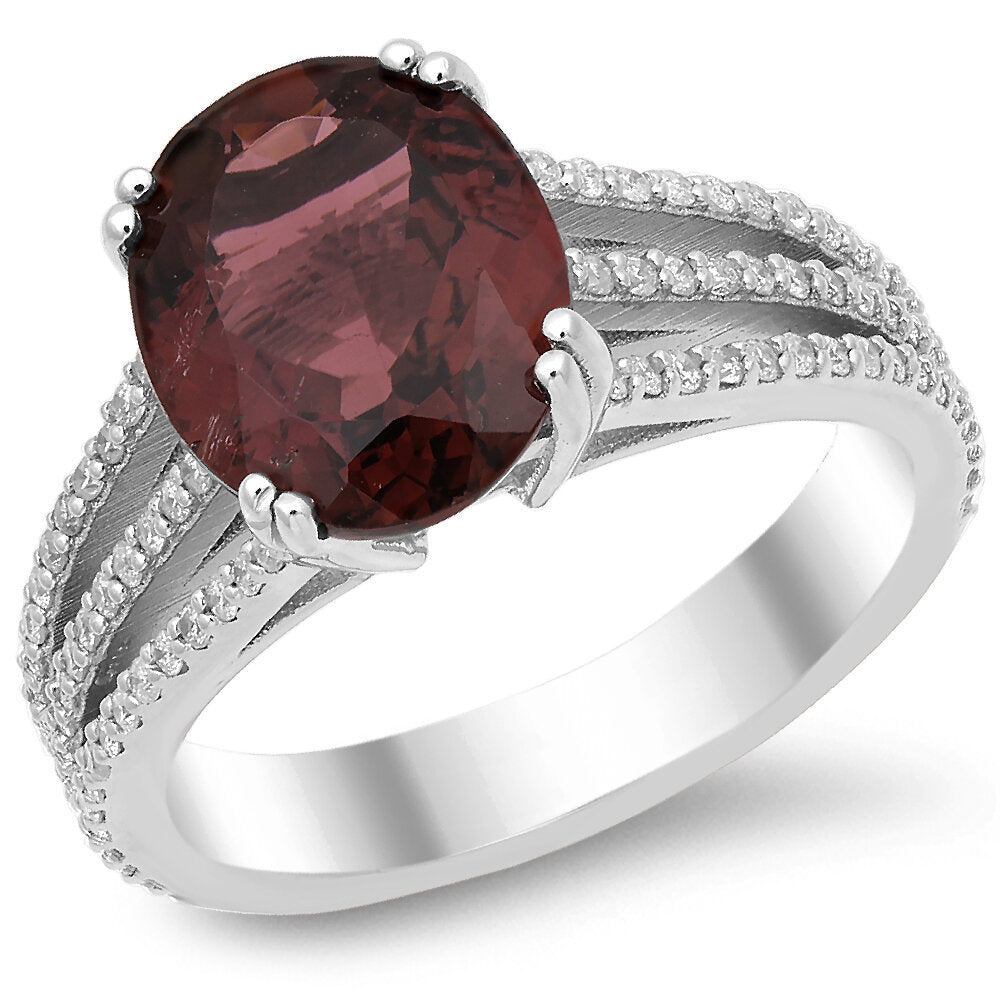 Diamond and tourmaline ring in 18K gold