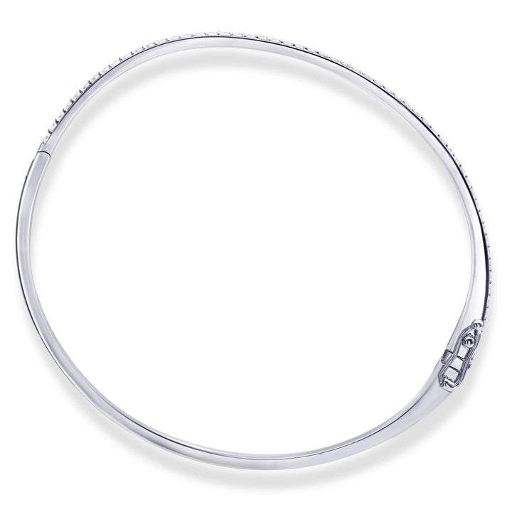 Sleek 18K Gold Diamond Bangle