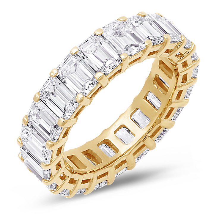 18K white gold emerald cut diamond band