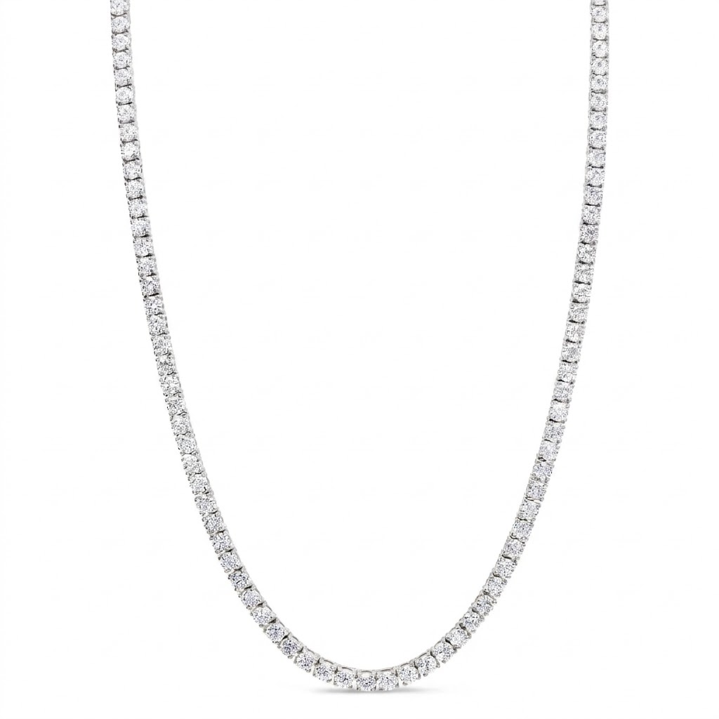 18K solid gold tennis necklace adorned with sparkling natural diamonds