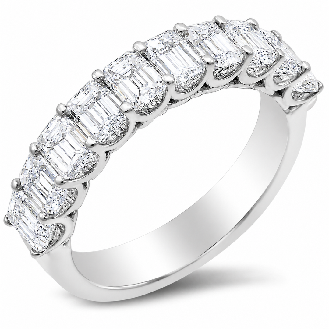18K gold emerald cut diamond wedding band