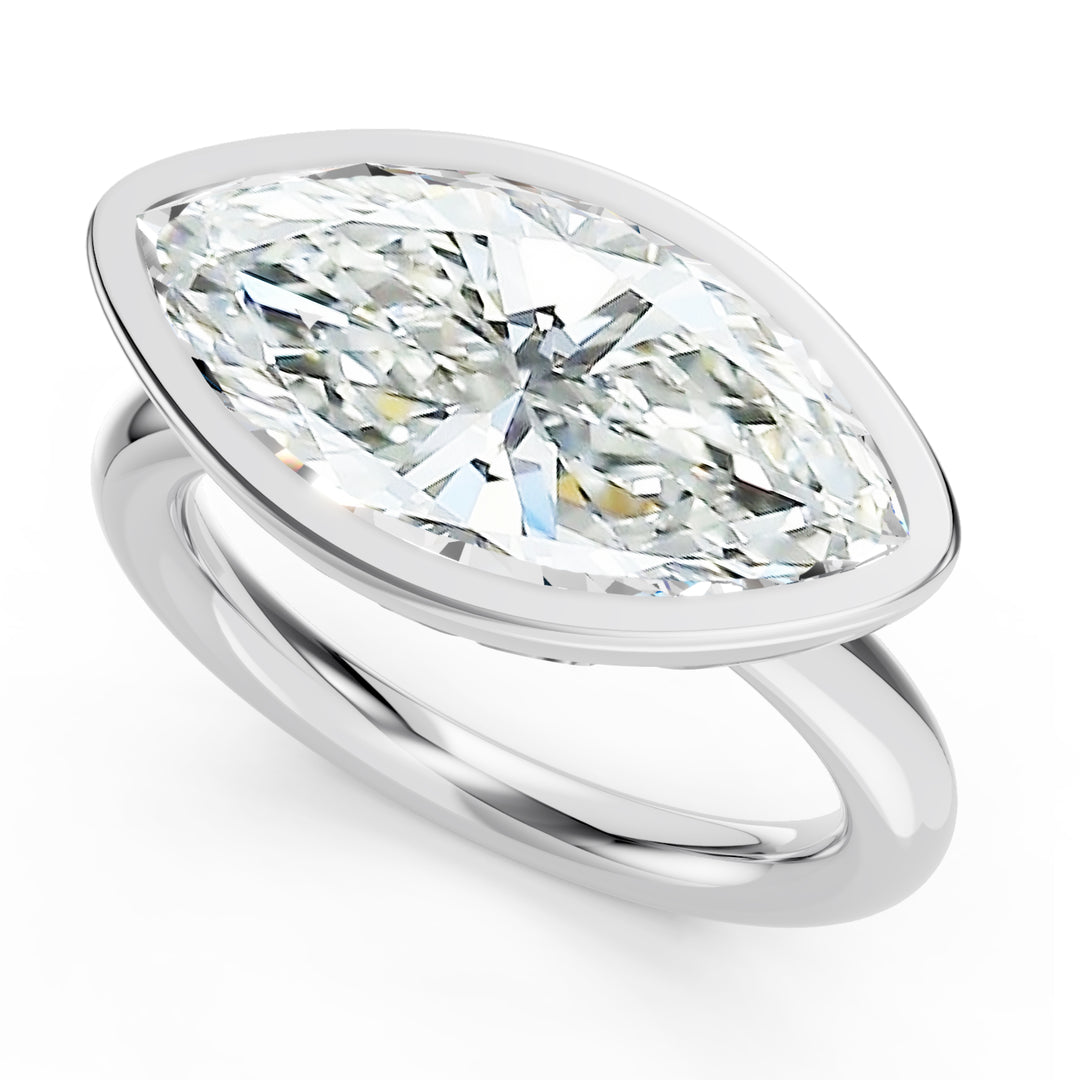 18K Gold Ring Featuring Marquise Lab-Grown Diamond