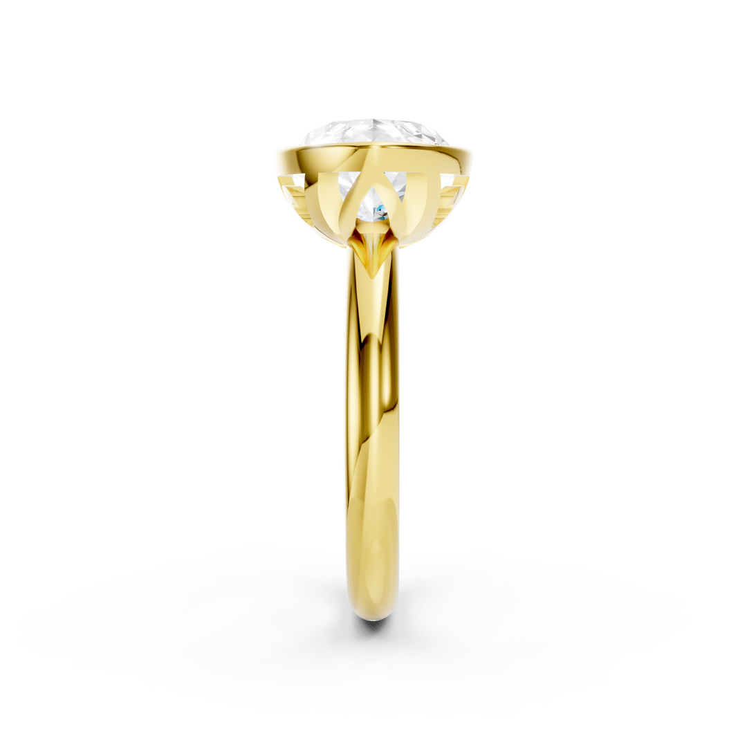18K Gold Ring Featuring Marquise Lab-Grown Diamond