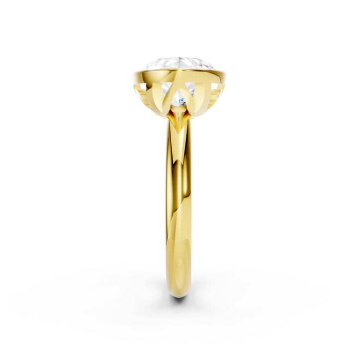 18K Gold Ring Featuring Marquise Lab-Grown Diamond